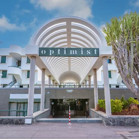 Go2tenerife Apart'jara Pool View & At 5 Min アパート プラヤ・デ・ラス・アメリカス